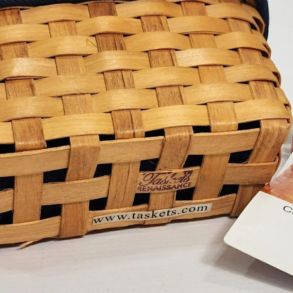 3 Taskets Renaissance Wood Slat Woven Baskets Navy Liner Bow Wow Meow‎